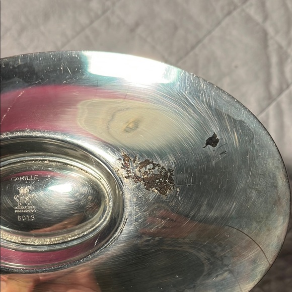 CAMILLE Elegant Silver Teacup and Saucer Set - Picture 4 of 11